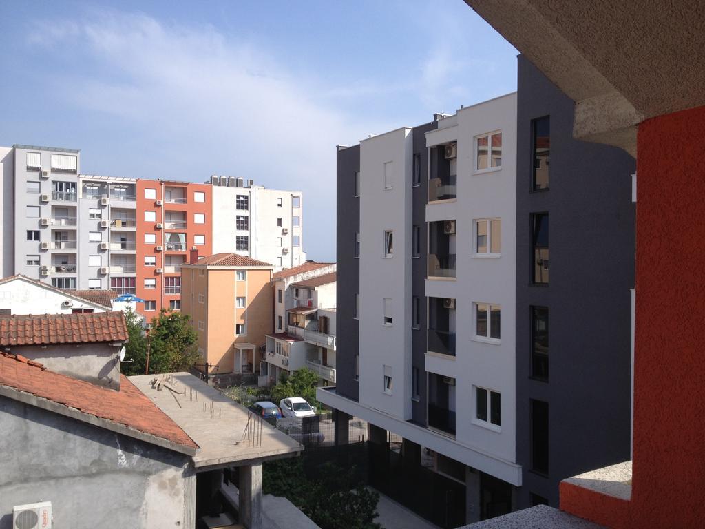 Apartments Holiday Budva Zimmer foto