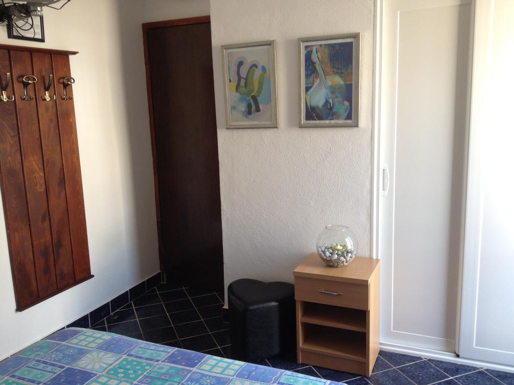 Apartments Holiday Budva Zimmer foto